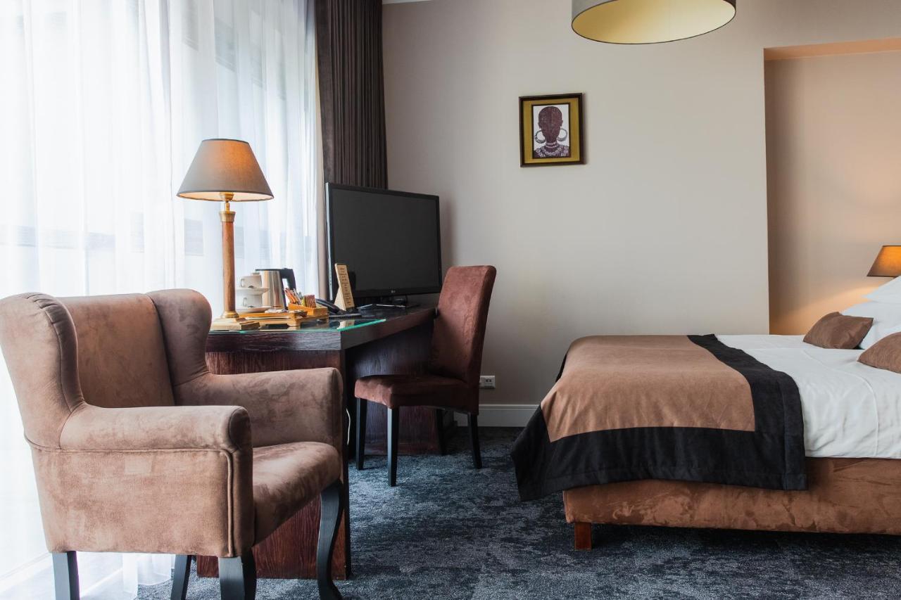 Hotel Szara Willa Opole Zewnętrze zdjęcie